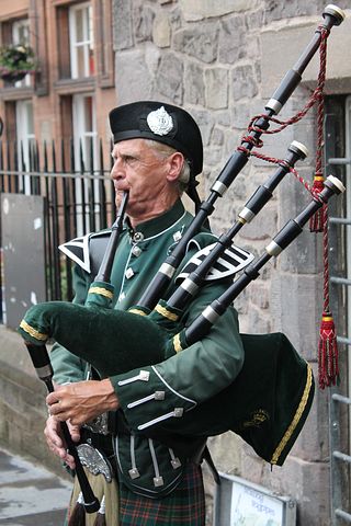 Joint employment bagpipe